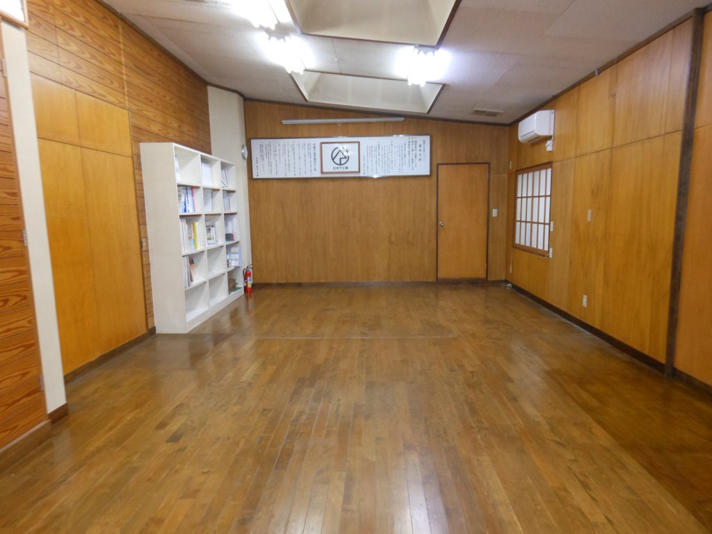 使いやすい会議室になりました